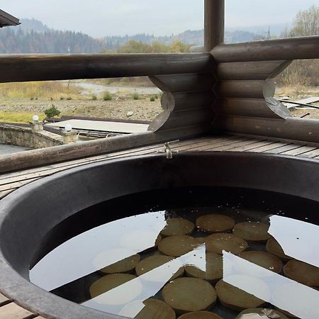 Bozhena Hotel เมอคุลิชิน ภายนอก รูปภาพ