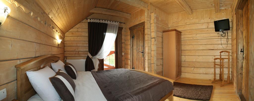 Bozhena Hotel เมอคุลิชิน ภายนอก รูปภาพ