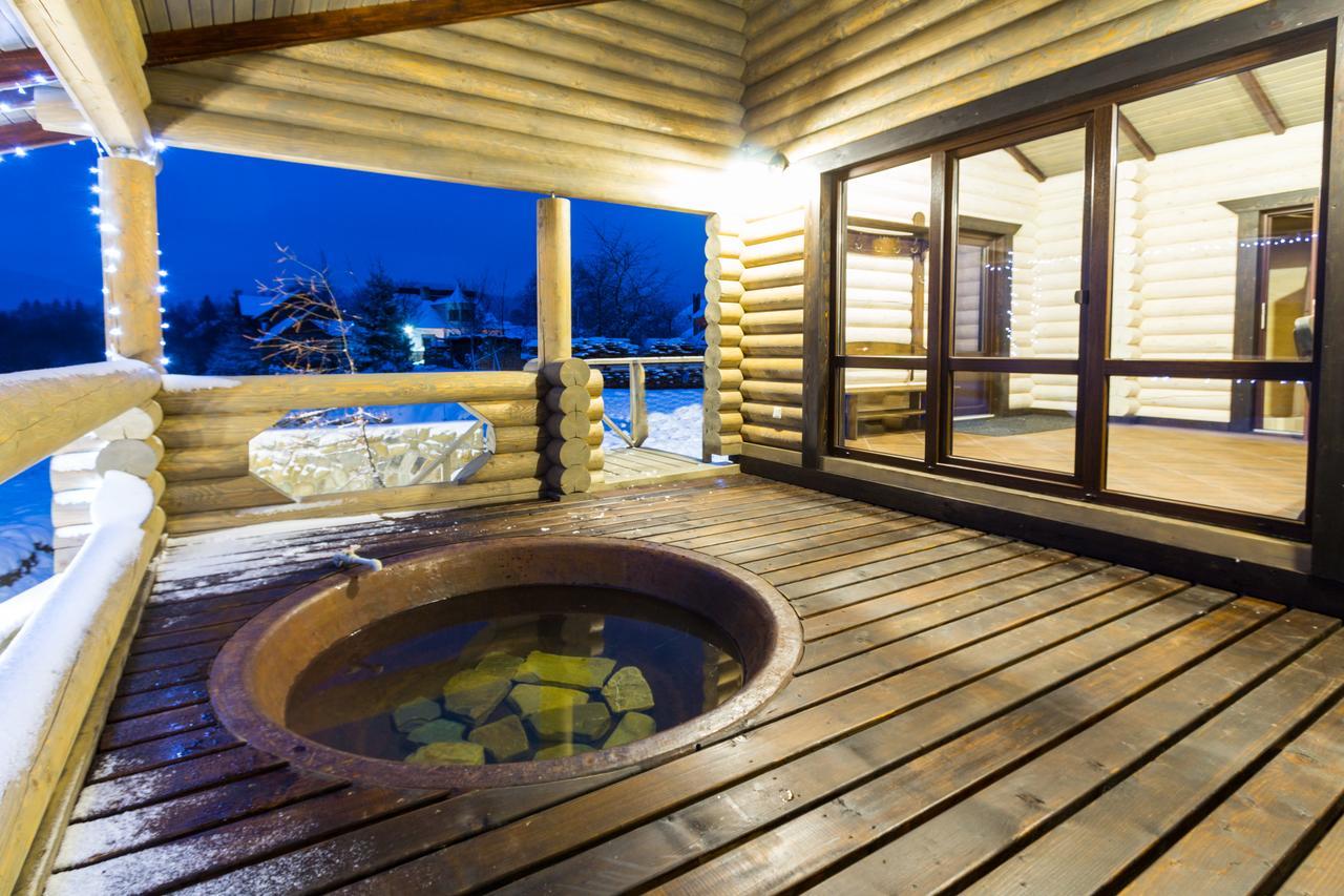 Bozhena Hotel เมอคุลิชิน ภายนอก รูปภาพ